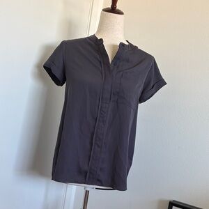 Simply Vera Vera Wang Charcoal Top with Black Label